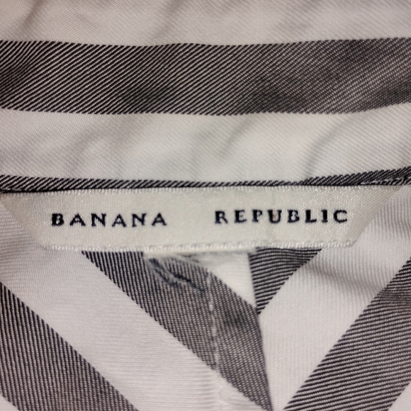 BANANA REPUBLIC POPLIN STRIPED BLOUSE - Picture 7 of 8